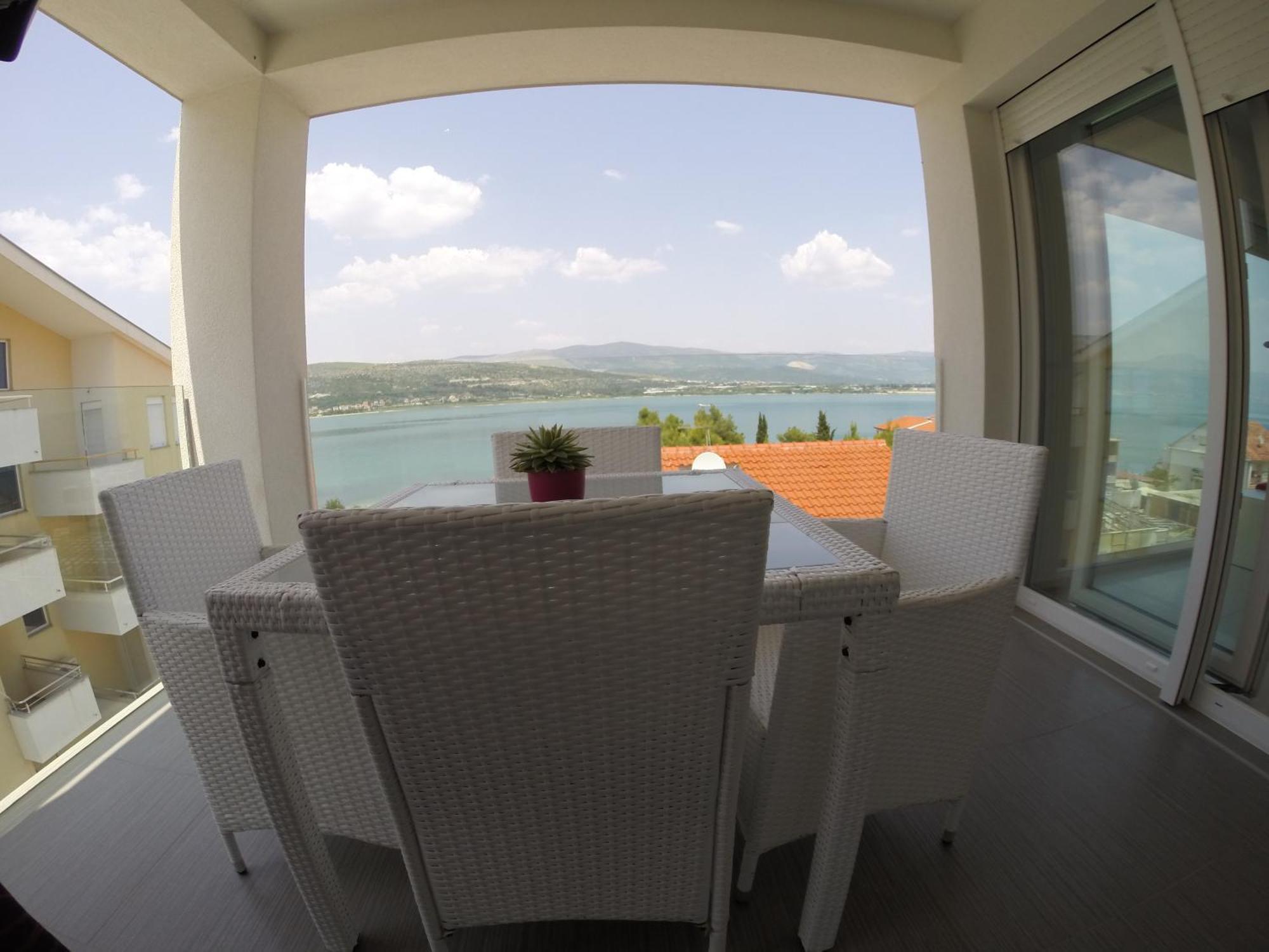 Apartments Exclusive Palace II Trogir Quarto foto